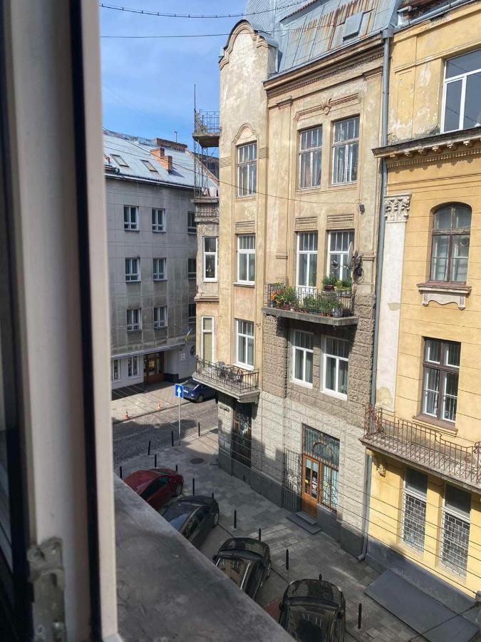 Lvapart Вул Ковжуна 2 Кім Ізол Кухня Студія Не Далеко Від Ж Д Вокзалу Палацу Мистецтв Звітні Документи 리비프 외부 사진